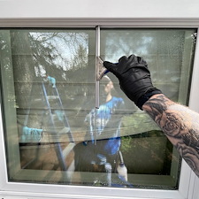 Window-Washing-in-Pullman 0